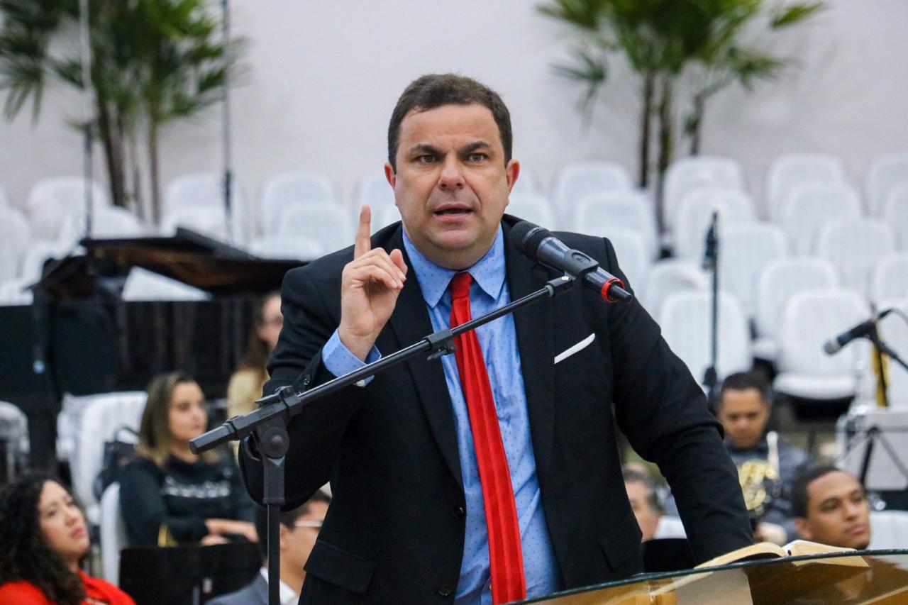 Foto do Pr. Elias Torralbo